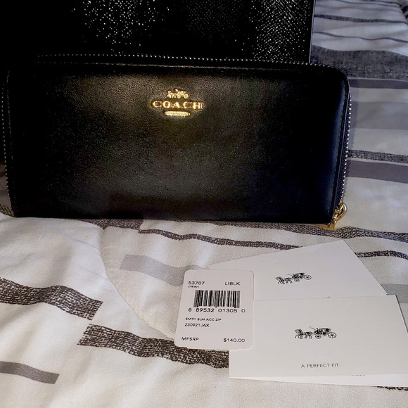 Coach Tote and Wallet - Picture 7 of 10